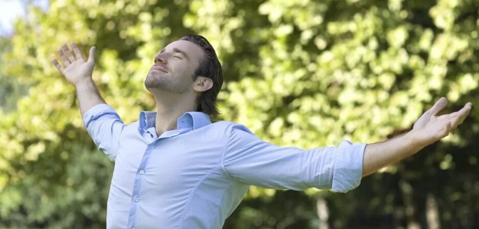 Descansan no aire fresco