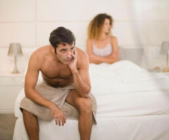 Un home ten problemas de potencia